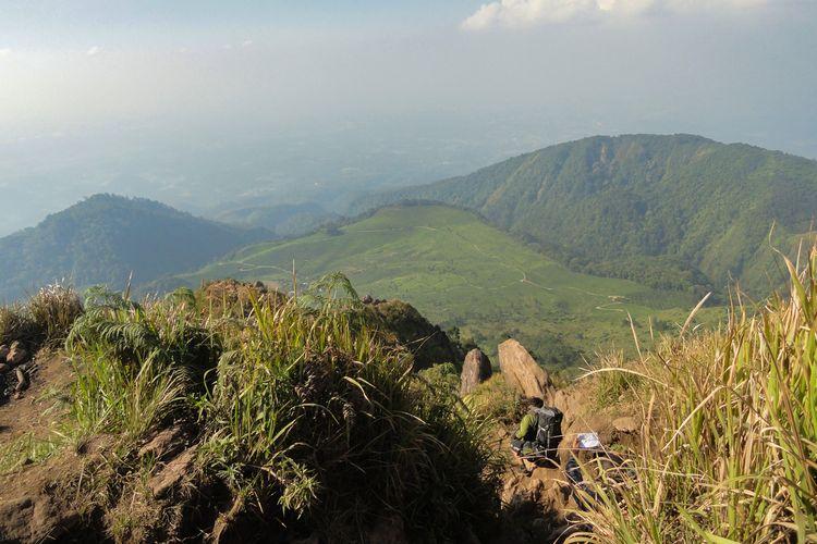 gunung, Jawa Tengah, 7 Gunung di Jateng yang Ramah Bagi Pendaki Baru, Jalurnya Mudah Dilalui