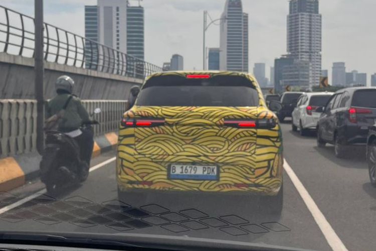 SUV listrik, Leapmotor, Leapmotor B10, Spyshot, Penampakan Mobil Listrik Leapmotor B10