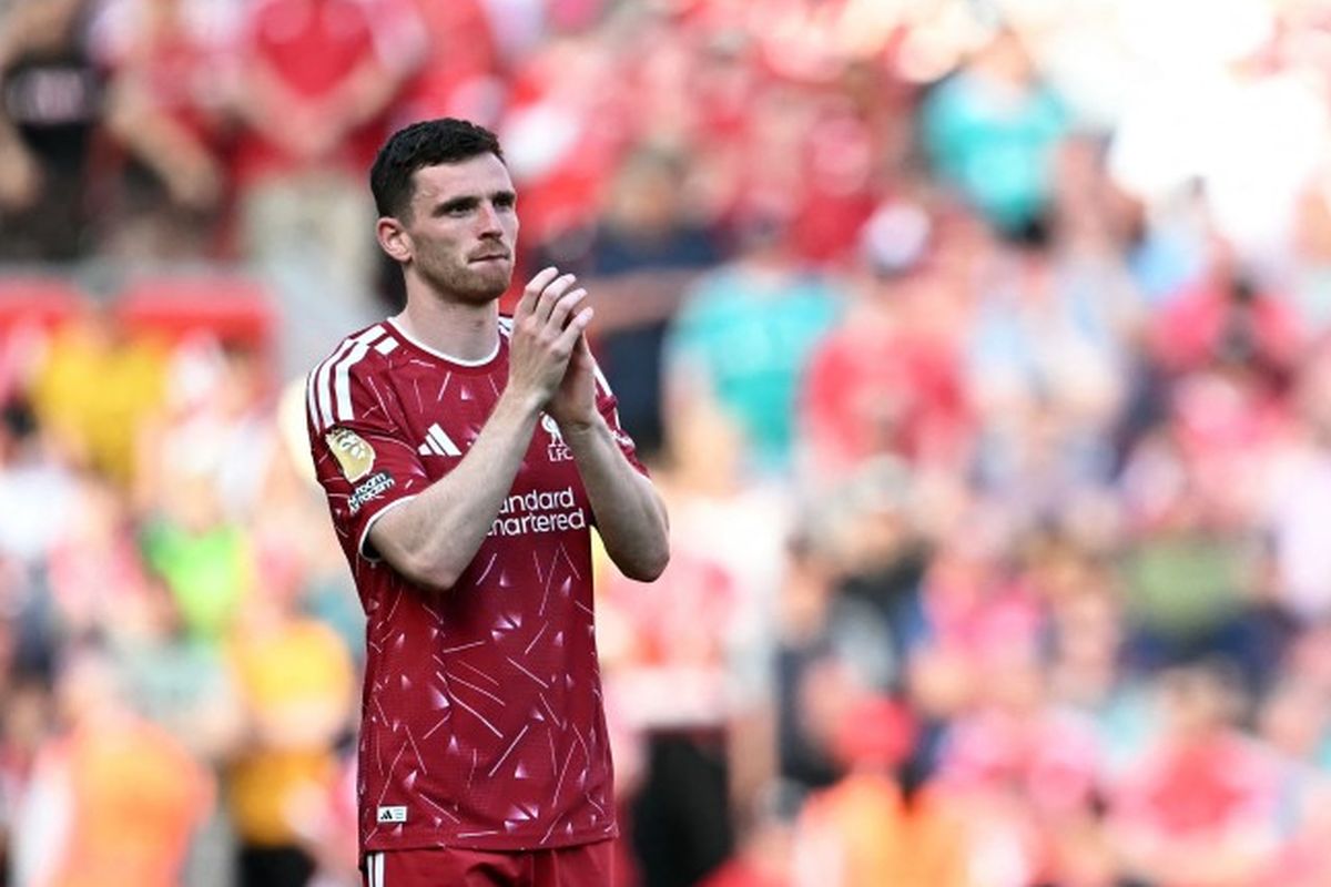 Liverpool, Pep Guardiola, Premier League, Man City, Liga Inggris, Robertson: Liverpool Bisa Lebih Banyak Juara EPL Kalau Tak Ada Pep Guardiola