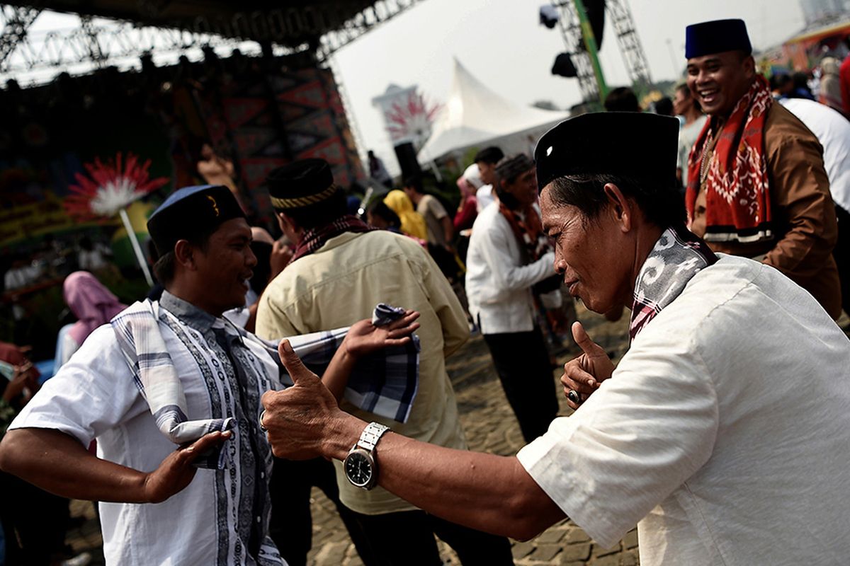 Cara ke Monas naik TransJakarta, Lebaran Betawi 2025, cara ke monas naik busway, cara ke monas naik transjakarta, lebaran betawi 2025, lebaran betawi tanggal berapa, lebaran betawi dimana, lokasi lebaran betawi, Cara ke Lokasi Lebaran Betawi 2025 Naik TransJakarta