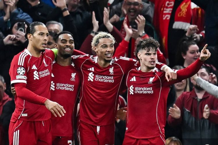 Liverpool, Galatasaray, Mohamed Salah, Arne Slot, Reaksi Arne Slot Usai Skor Liverpool Vs Galatasaray 4-0