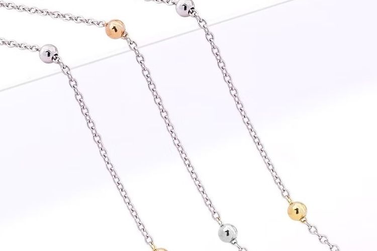 gelang, Gelang, gelang emas, Gelang Emas, Gelang emas, rekomendasi gelang emas untuk anak, gelang emas anak perempuan, kado untuk anak perempuan, gelang emas kado anak perempuan, gelang emas kado ulang tahun anak perempuan, gelang emas kado, 10 Gelang Emas Kado Ulang Tahun Anak Perempuan, Harga Rp 550.000-an, 1. Gelang Blush, 2. Beryl Gold Tennis Bracelet, 3. Gelang Emas Victoria 9K, 4. Gelang Emas Bubbly, 5. Lise Rose Gold, 6. Marissa Gold Bracelet 9K, 7. Chain Gold Bracelet , 8. Gelang Emas Jedar Gricella, 9. Gelang Tali Rainbow, 10. Gelang Solitaire Minimalis Pipo Polos