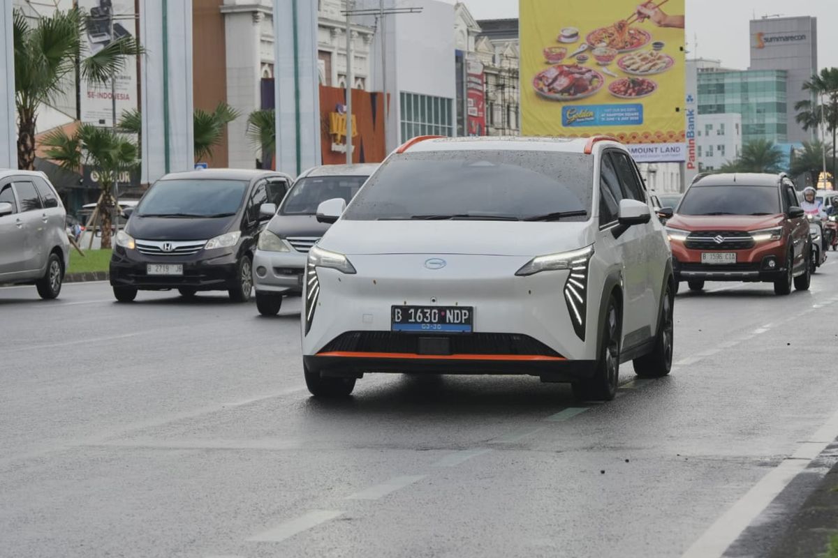 karakter mobil listrik, SIM khusus mobil listri, SIM mobil listrik, Perlukah SIM Khusus Mobil Listrik di Indonesia?
