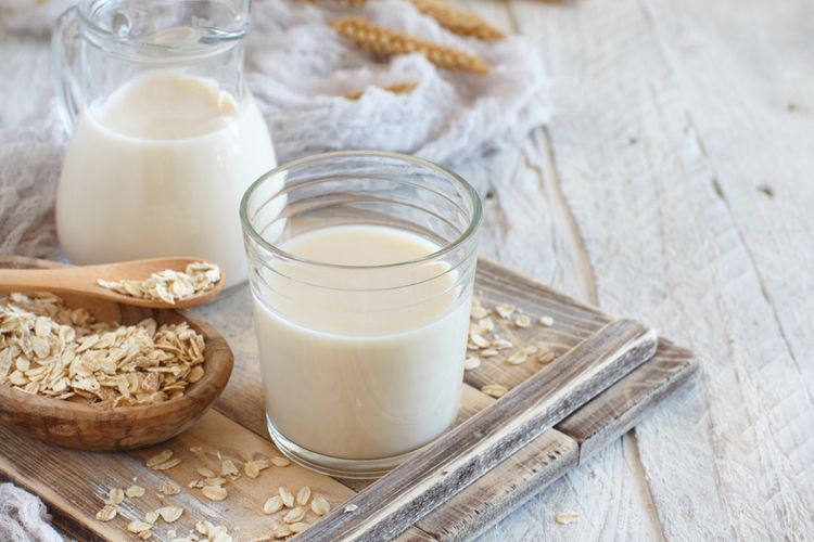 santan, bahan pengganti santan, Santan Jadi Langka Saat Lebaran, Ini 3 Bahan Pengganti yang Tetap Bikin Masakan Gurih