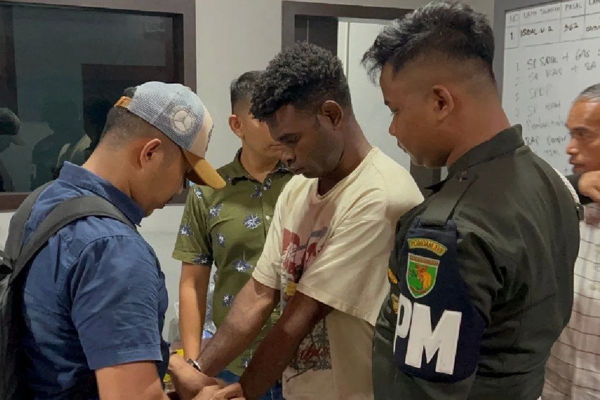 Kodam XVII Cenderawasih, TNI tembak warga hingga tewas, Juru parkir tewas ditembak TNI, Juru parkir ditembak anggota TNI di Jayapura, Penembakan juru parkir di Jayapura, pratu TB, Prajurit TNI Pratu TB Tersangka Penembakan Warga di Jayapura, Terancam 15 Tahun Penjara dan Pemecatan