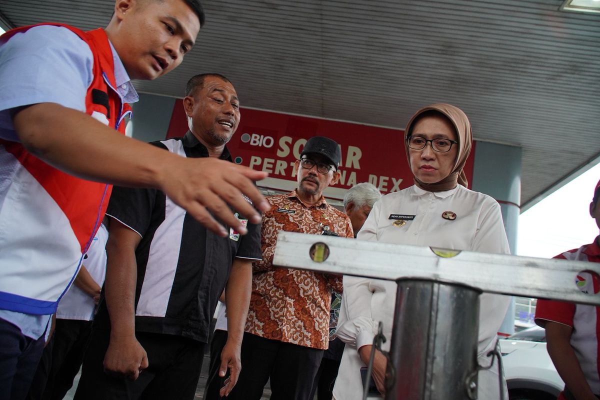 Lumajang, solar subsidi, Pertamina, blokir, Solar Subsidi Disalahgunakan di Lumajang, Pertamina Blokir Kendaraan Pelanggar, OTT Terhadap Pelaku Penimbunan Solar Subsidi, Blokir Barcode dan Nopol Kendaraan Penimbun Solar, Modus Pelangsir Solar Subsidi di Banyak SPBU, Koordinasi dengan Pemerintah dan Sosialisasi ke Masyarakat, Penyalahgunaan Solar Subsidi dengan Modifikasi Truk