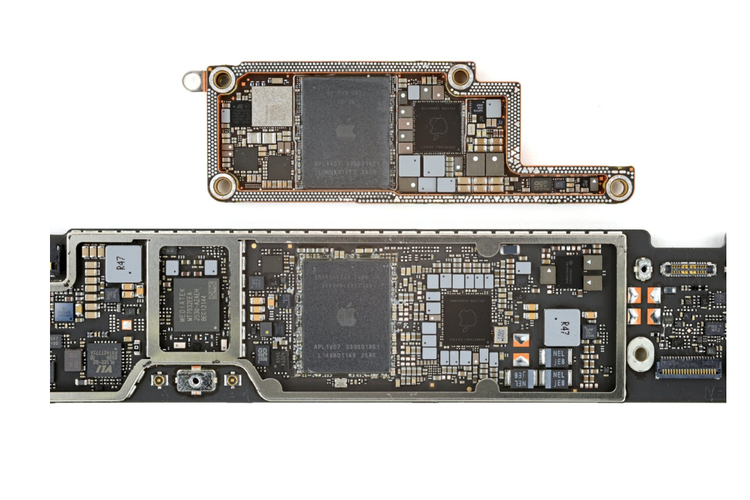 MacBook, Apple, iFixit, MacBook Neo, Bukan Cuma Lebih Murah, MacBook Neo Lebih Unggul dari Seri Lain dalam Hal Ini, Baterai kini disekrup, bukan dilem, Struktur internal lebih rapi dan mudah diakses, Tidak ada kendala "parts pairing", Port modular, layar lebih mudah dilepas, Masih ada kompromi: RAM disolder, speaker standar