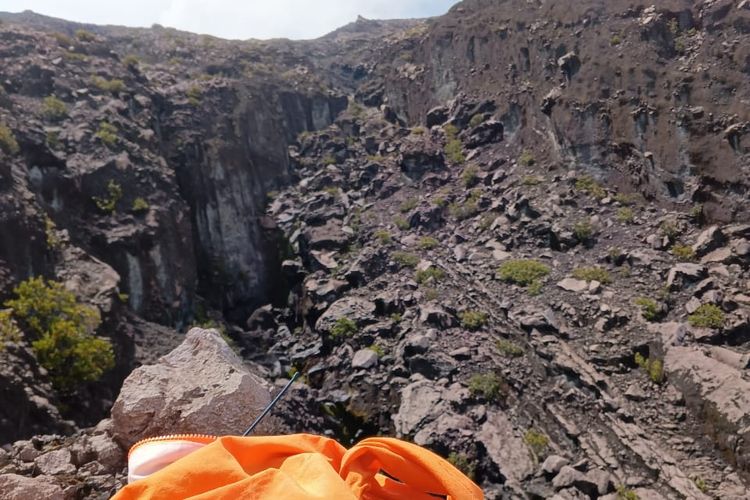 Himawan, Gunung Slamet, Wanadri, Syafiq Ali, Himawan Sampaikan Kronologi Utuh Perpisahan dengan Syafiq Ali di Gunung Slamet, Hari pertama, Sabtu 27 Desember 2025, Menurut Abdul, Himawan dan Syafiq Ali memutuskan mendaki Gunung Slamet pada Sabtu (27/12/2025)., Hari kedua, Minggu 28 Desember 2025, Hari ke-3, Senin 29 Desember 2025, Hari ke-4, Selasa 30 Desember 2025, Himawan sempat kewalahan menjawab pertanyaan