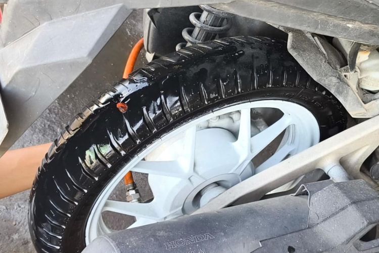 Tire Repair Kit, solusi darurat, alat tambal ban, kemudahan penggunaan, Keunggulan dan Risiko Menggunakan Alat Tambal Ban Instan