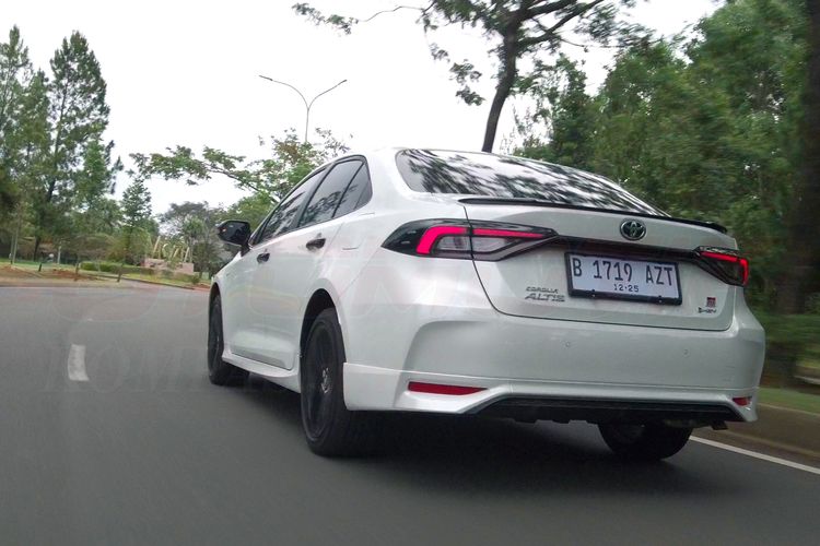 biaya kepemilikan, servis berkala, Toyota Corolla Altis GR HEV, Pajak Kendaraan, pajak kendaraan, Menghitung Cost of Ownership Toyota Corolla Altis GR HEV
