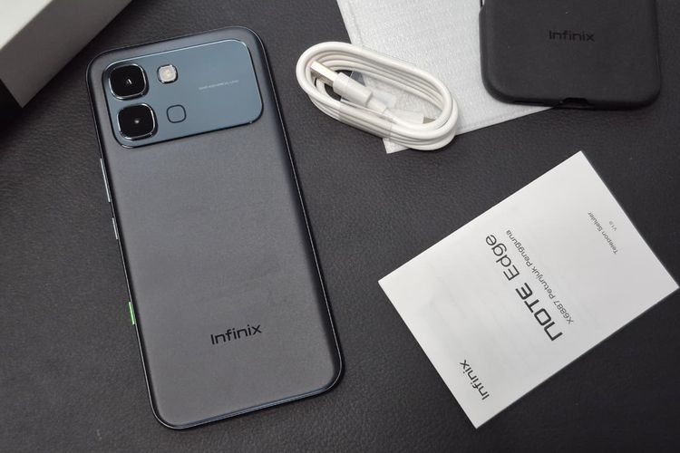 Infinix Note Edge, Kesan Saya Saat Pertama Kali Memegang Infinix Note Edge, Tipis, Melengkung, dan Terasa Premium