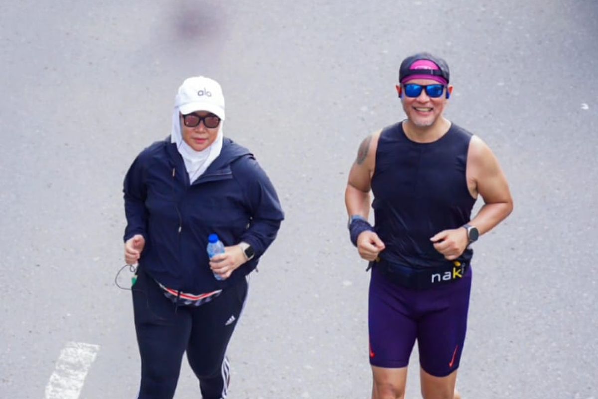 Kisah Irfan Prasatya Aktif Lari Maraton di Usia 60, Saraf Kejepit Jadi Titik Balik, Gaya hidup yang belum terlalu sehat, Menaklukkan lari jarak jauh pasca-saraf kejepit, Menjual kendaraan pribadi demi naik transportasi umum, Lari sebagai gaya hidup, bukan prestasi
