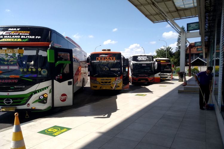 IPOMI, kurs Rupiah, Kurs Rupiah Loyo, IPOMI Beri Sinyal Tiket Bus Akan Naik