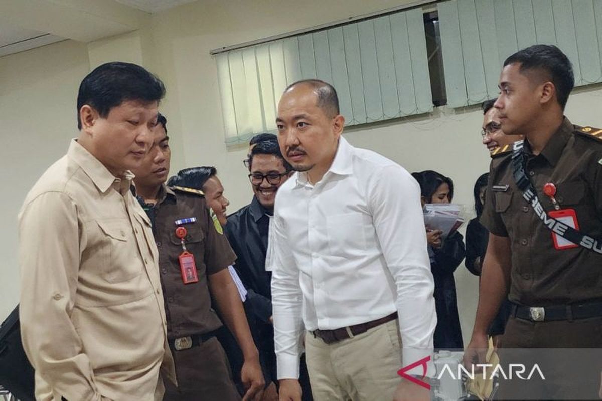 Iwan Setiawan Lukminto, Didakwa Korupsi Rp 1,3 Triliun, Bos Sritex Minta Dibebaskan dari Dakwaan di Sidang Tipikor