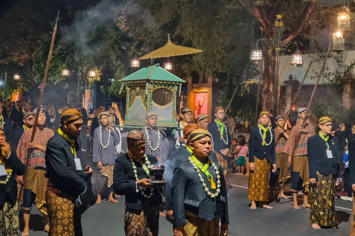 1 Suro, kapan malam 1 suro, 1 suro kapan, kapan malam 1 suro 2025, 1 suro 2025, 1 suro 2025 jatuh pada, 1 suro 2025 jatuh pada tanggal jawa, 1 suro 2025 sampai tanggal berapa, kapan 1 Suro 2025, kapan 1 suro 2025 jatuh pada tanggal, Malam 1 Suro 2025 Jatuh pada 26 Juni, Catat Tanggalnya!