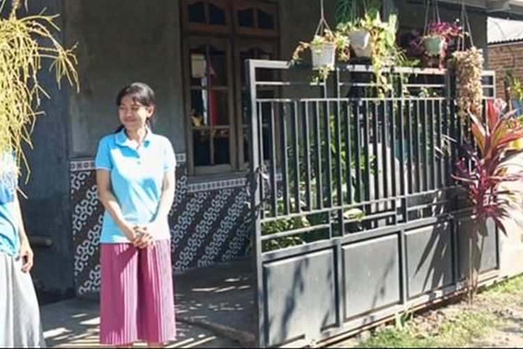 Disnakertrans, tita delima, Tita Delima digugat tempat kerja, Tita delima digugat Rp 120 juta, Tita delima digugat klinik gigi, Tita Delima Digugat Rp 120 Juta, Disperinaker: Miskomunikasi, Perusahaan Awam Aturan, Klarifikasi Perusahaan soal Gugatan ke Tita Delima, Pengakuan Masih Awam Aturan Ketenagakerjaan, Kasus Tidak Dilanjutkan ke Hubungan Industrial, Kronologi Gugatan ke Tita Delima, Tita Delima Bukan Kasus Pertama