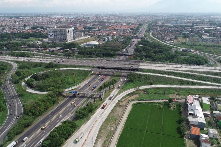 tarif tol, Jakarta-Surabaya, Estimasi Biaya Tol Jakarta-Surabaya Libur Nataru 2025