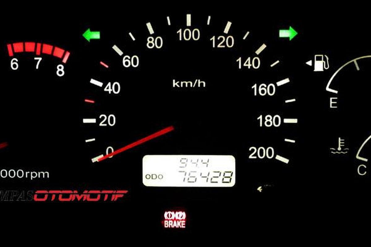 odometer, mobil, dokter mobil, Odometer Mobil bekas, Trik Ampuh Hindari Jebakan Odometer Palsu Saat Beli Mobil Bekas