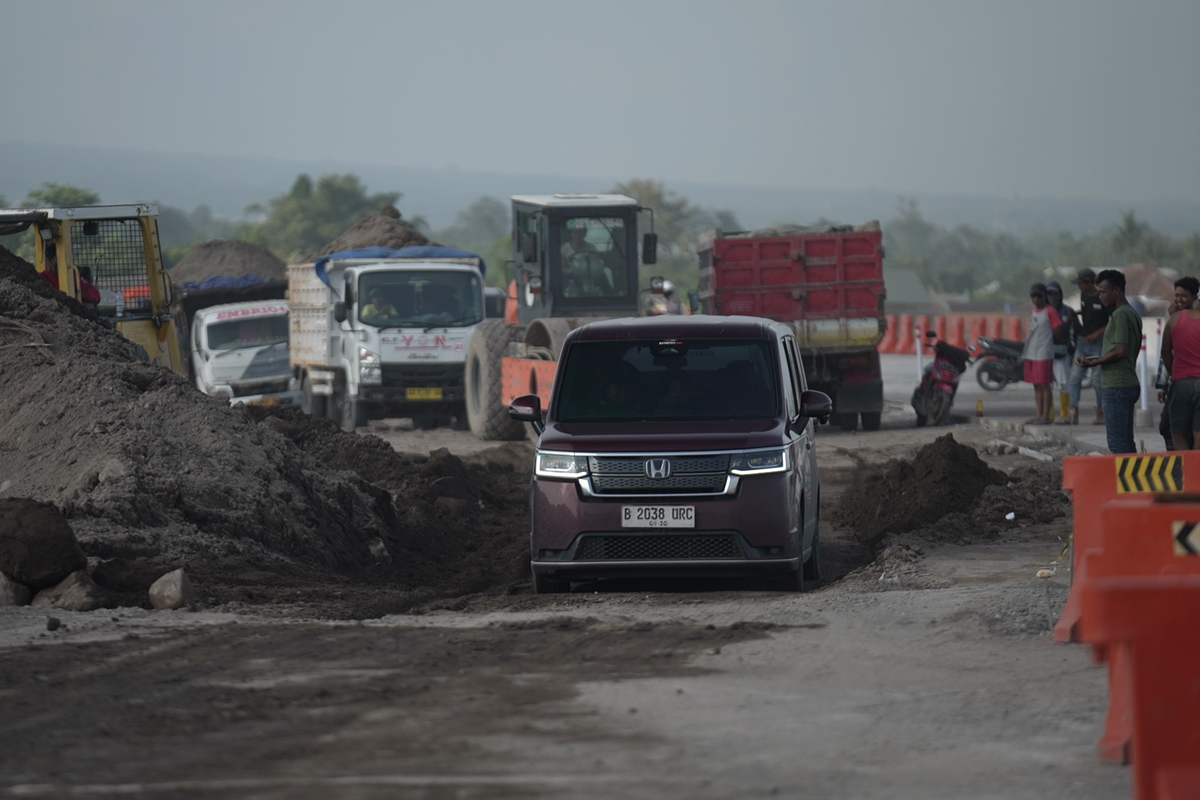 Tol fungsional, Merapah Trans Jawa 2026, mudik Lebaran, Menyusuri Tol Fungsional Prambanan-Purwomartani buat Mudik Lebaran