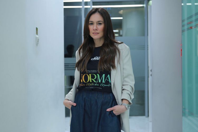 Wulan Guritno, jerawat, Jakarta X Beauty 2025, pejuang jerawat, Cara mengatasi jerawat, cara mengatasi jerawat, acne fighter, jakarta x beauty 2025, Wulan Guritno Ungkap Cara Atasi Jerawat, Konsumsi Suplemen