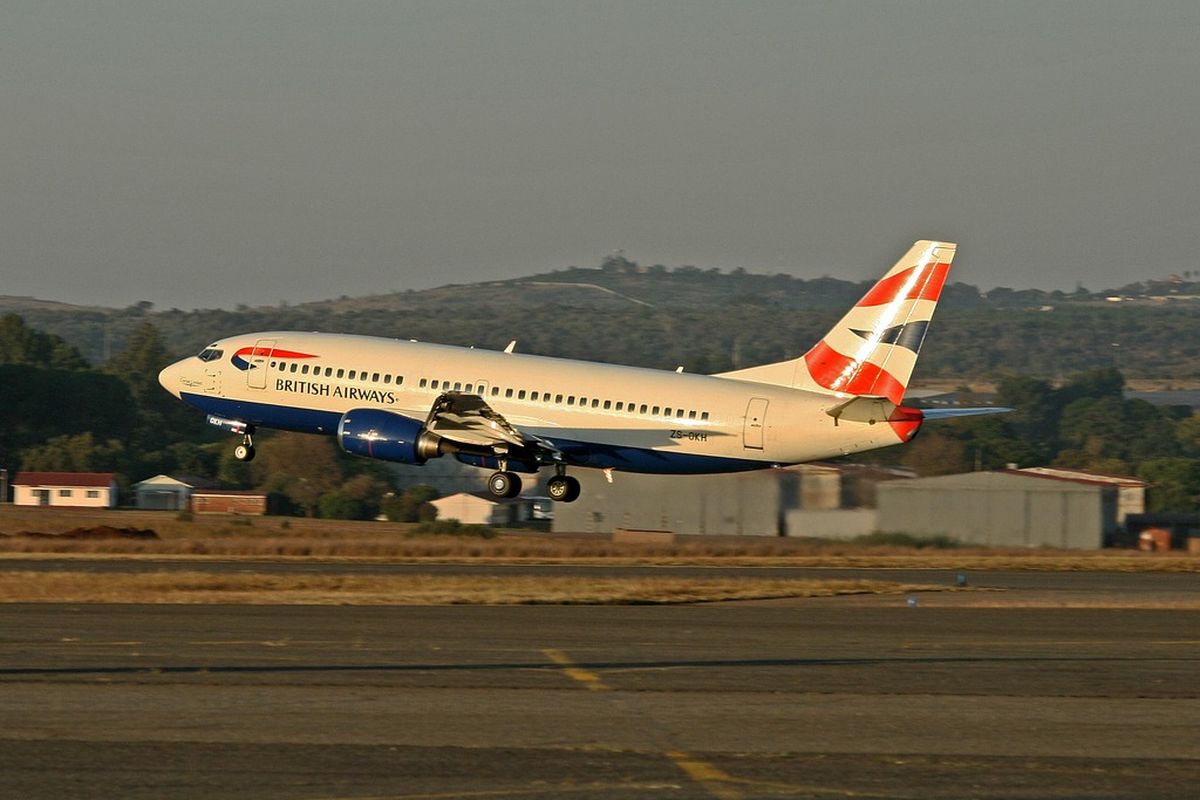 cuaca ekstrem, British Airways, penumpang pesawat, bandara Italia, berat pesawat, Akibat Batas Berat Pesawat, 20 Penumpang British Airways Diturunkan di Italia