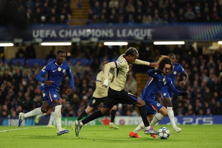 Barcelona, Hansi Flick, Barcelona vs Alaves, Chelsea, Liga Spanyol, chelsea, liga champions, pelatih barcelona, Tegas! Hansi Flick Sebut Para Pengamat Tak Tahu Cara Barcelona Bermain