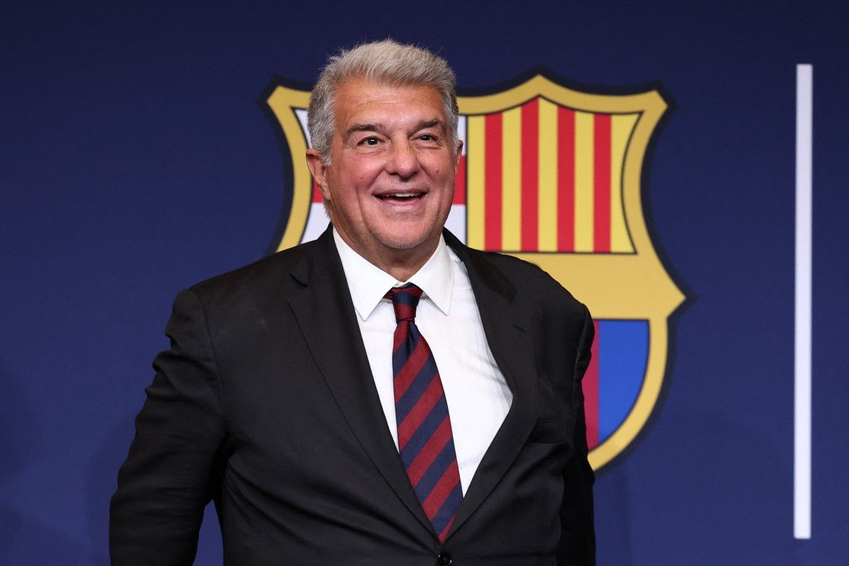 Barcelona, bursa transfer, Alessandro Bastoni, Inter Milan, Pilih Maksimalkan La Masia, Joan Laporta Batasi Transfer Barcelona