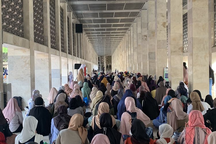 kapan masjid istiqlal dibangun, gibran shalat id di jakarta, prabowo shalat id di istiqlal, kapan masjid istiqlal didirikan dan siapa pendirinya, makna bangunan masjid istiqlal, apakah masjid istiqlal terbesar di asia tenggara, prabowo gibran shalat idul fitri di masjid istiqlal, Jadi Lokasi Prabowo dan Gibran Shalat Id, Ini 10 Fakta Menarik Masjid Istiqlal, 1. Dibangun sejak tahun 1961, 3. Menghadap ke dua arah, 5. Arsitek Masjid Istiqlal non-muslim, 6. Simbol kerukunan umat agama, 7. Arti bangunan Masjid Istiqlal, 8. Pembangunan Masjid Istiqlal sempat terhenti, 10. Rumah ibadah ramah lingkungan pertama di dunia