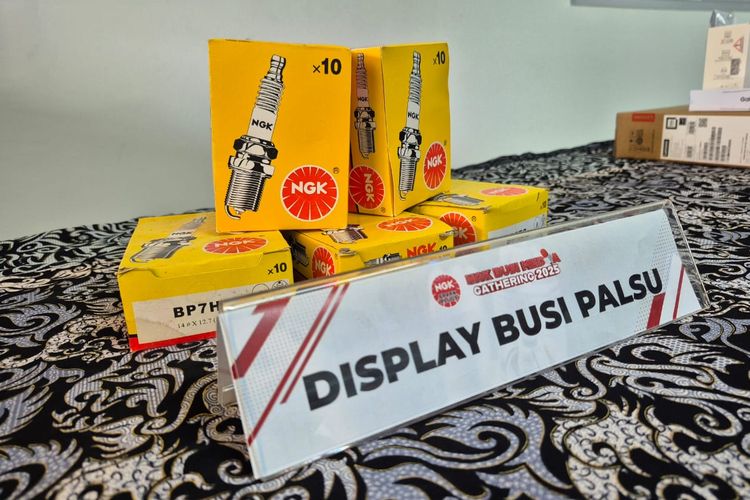 peredaran, busi palsu, Niterra Mobility Indonesia, kerugian, online, Langkah Tegas NGK, Bongkar dan Musnahkan 11.000 Busi Palsu