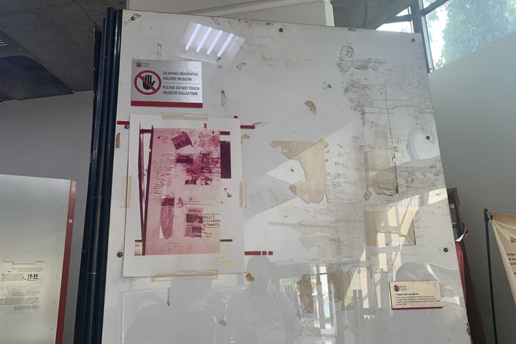 Museum Tragedi 12 Mei 1998, sejarah Museum Tragedi 12 Mei 1998, museum tragedi 12 mei 1998 universitas trisakti, lokasi Museum Tragedi 12 Mei 1998, koleksi foto Museum Tragedi 12 Mei 1998, BERITA FOTO: Tapak Tilas 27 Tahun Reformasi di Museum Tragedi 12 Mei 1998