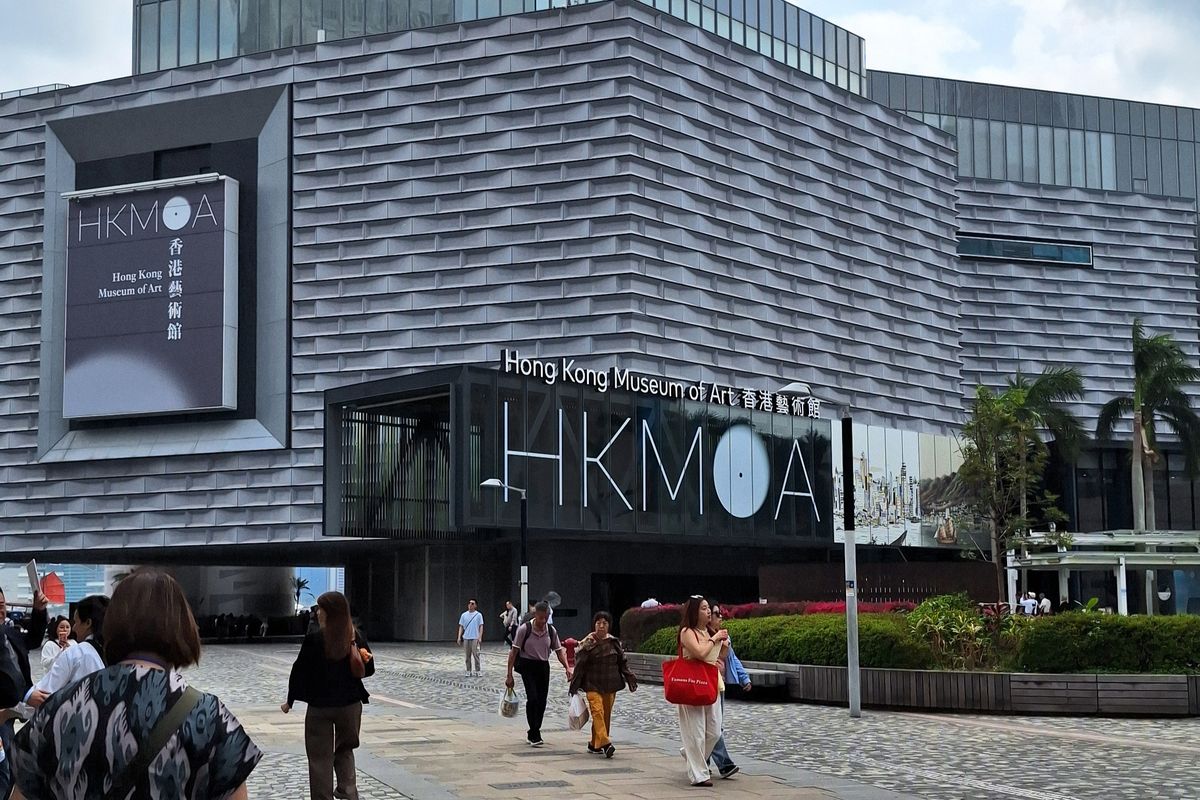 karya seni, kaligrafi, seni kontemporer, Hong Kong, seniman, warisan, Museum Seni Pertama Hong Kong Ini Masuk 100 Terpopuler di Dunia, Bisa Lihat Apa Saja?, Satu museum, banyak pintu masuk, Warisan yang hidup, bukan sekadar pajangan, Seni yang menyentuh keseharian, Wu Guanzhong dan warisan seorang maestro, Dari Hong Kong ke Venezia