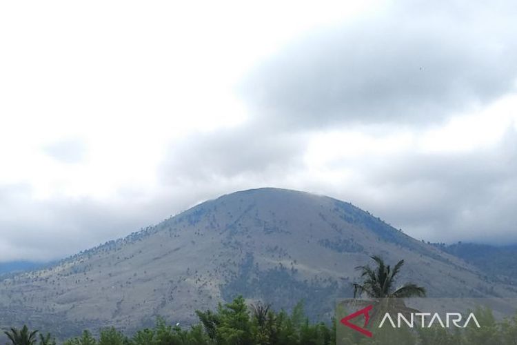 Gunung Guntur, pendakian Gunung Guntur, Gunung Guntur Garut, pendakian gunung guntur via citiis, Pendakian gunung guntur, Pendakian Gunung Guntur via Citiis Tak Berizin, Statusnya Cagar Alam