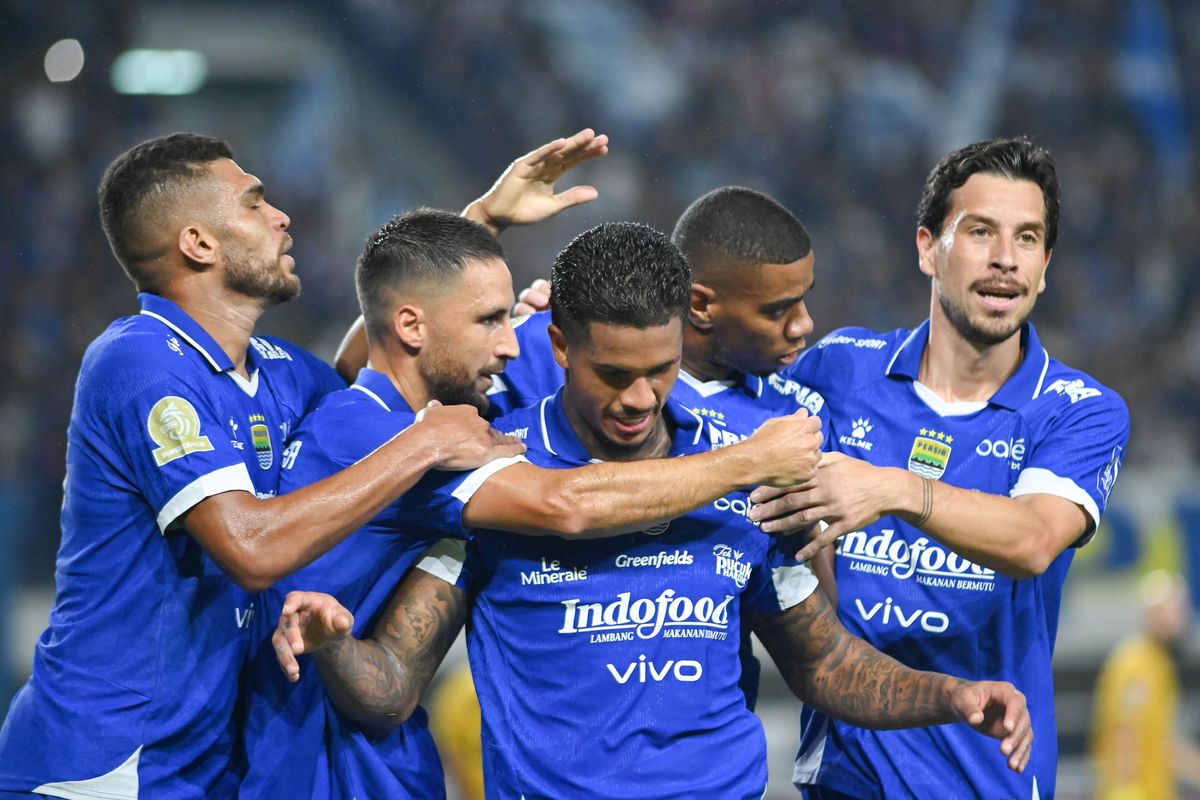 Persib Bandung, Ramadhan, Pelatih Persib, Bojan Hodak, Super League, Persib Ubah Jadwal Latihan Selama Ramadhan, Bojan Hodak Ungkap Alasannya