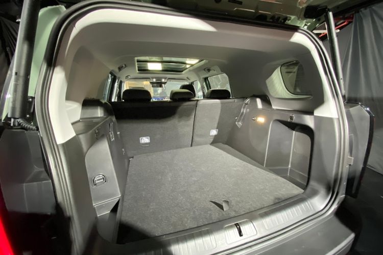 mobil hybrid, menghemat BBM, Cara Menghemat BBM pada Mobil Hybrid