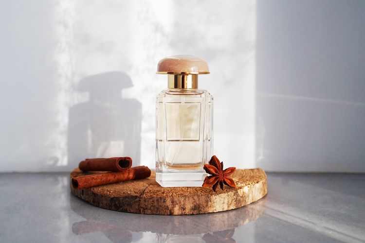 Idul Adha, idul adha, idul adha 2025, tips pilih parfum outdoor, cara pilih parfum outdoor, parfum outdoor wanita, parfum outdoor pria, parfum outdoor tahan lama, parfum outdoor, 3 Tips Memilih Parfum Tahan Lama untuk Outdoor Saat Idul Adha