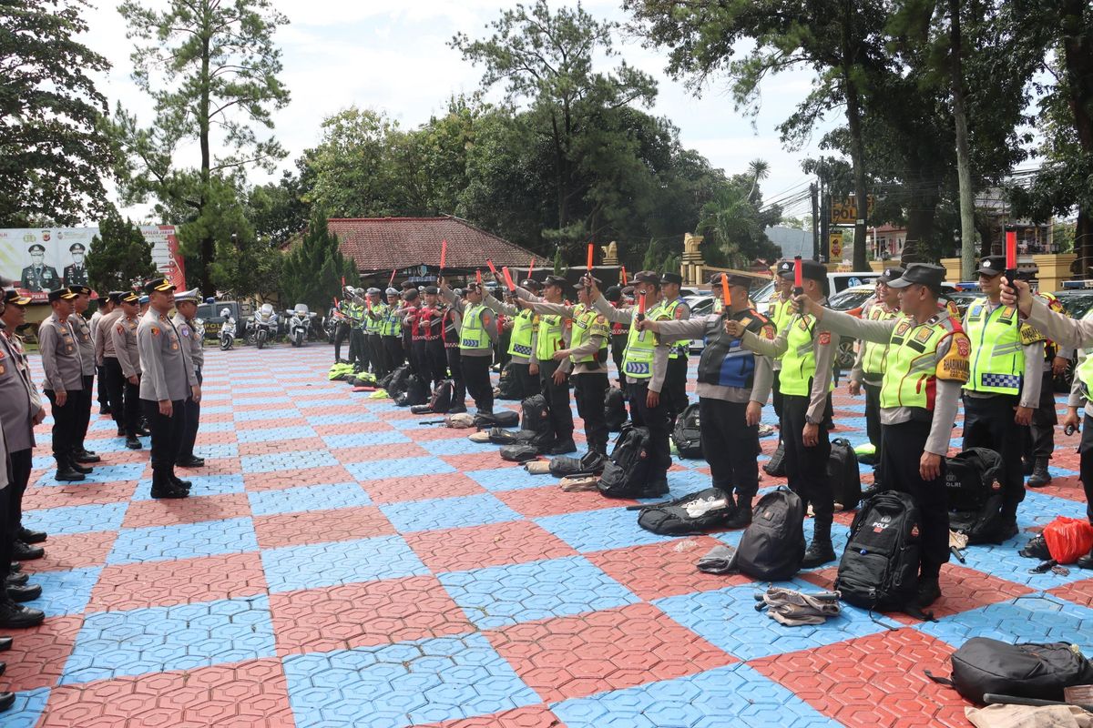 Operasi Ketupat Semeru 2026, operasi ketupat 2026, Polda Jatim Gelar Operasi Ketupat Semeru 2026 Selama 13 Hari, Catat Tanggalnya