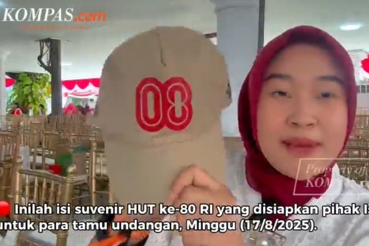 perayaan HUT RI, 17 Agustus 2025, hut ke 80 ri, perayaan HUT ke-80 RI, suvenir hut ke-80 ri, 11 Suvenir Eksklusif dari Istana Merdeka Saat HUT ke-80 RI, Ada Buku Prabowo, 1. Topi “RI-80”, 2. Kaos hitam putih, 3. Tumbler, 4. Pouch kanvas, 5. Kipas batik, 6. Majalah "Peristiwa Sekitar Proklamasi", 7. Handuk kecil, 9. Majalah Kerja Presiden Prabowo, 10. Buku foto “Rekam Jejak Sang Patriot”, 11. Payung