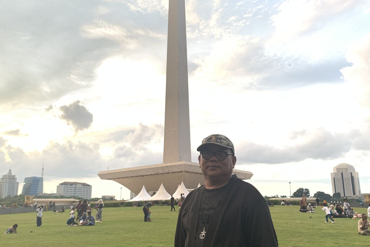 Video Mapping Monas, wisata monas, Wisata Jakarta, air mancur menari monas, liburan di monas, cerita liburan di monas, cerita wisatawan di monas, Cerita Wisatawan Rela ke Monas dari Tasikmalaya demi Air Mancur Menari