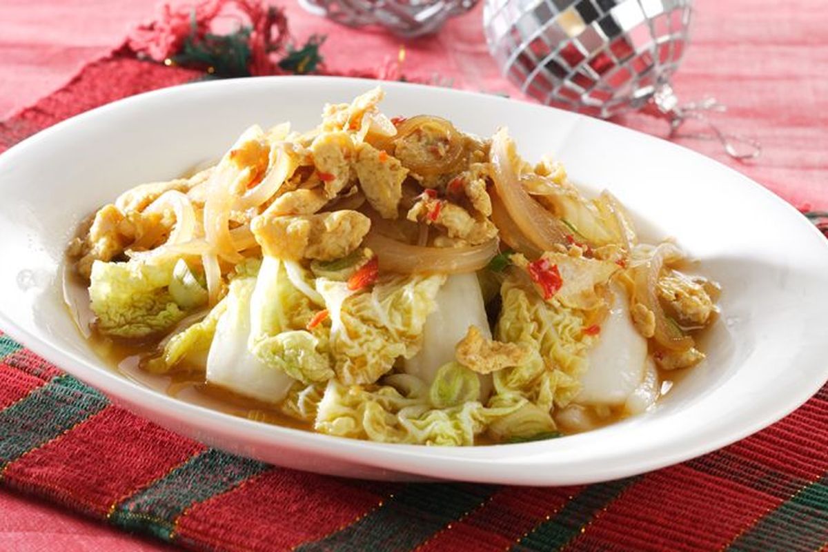 resep makanan serba Rp 10 ribu, masak hemat 10 ribu, masak hemat 10 ribu anak kos, resep masak hemat 10 ribu, makanan 10 ribuan, 12 Resep Masakan Modal Rp 10.000 untuk Sehari-Hari, Gampang Bikinnya!, 1. Tumis Sawi Putih + Bakso, 2. Nasi Telur Ceplok Kecap, 3. Sayur Lodeh + Tempe Goreng, 4. Nasi Telur Dadar + Sambal Tomat, 5. Sayur Asem + Tahu Goreng, 6. Opor Tahu Tempe, 7. Sayur Bening Bayam, 8. Oseng Tempe Kering, 9. Tumis Kangkung, 10. Nasi Goreng Sederhana, 11. Oseng Sosis, 12. Cireng Nasi