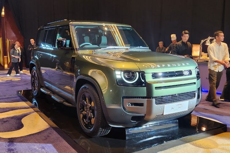 Defender, Defender MY26, Land Rover Defender MY26 Meluncur, Harganya Goda Para Sultan