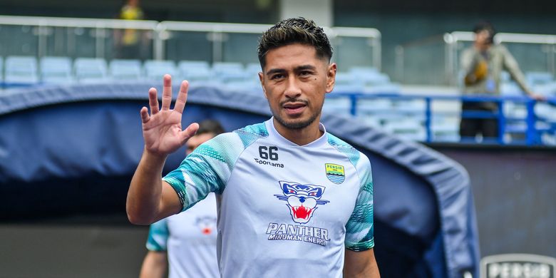 Kualifikasi Piala Asia, Persib, Kevin Ray Mendoza, Daisuke Sato, Persib Bandung, Filipina, Kualifikasi Piala Asia 2027, Jelang Laga Penentu Lawan Tajikistan, Timnas Filipina Panggil Dua Mantan Pemain Persib
