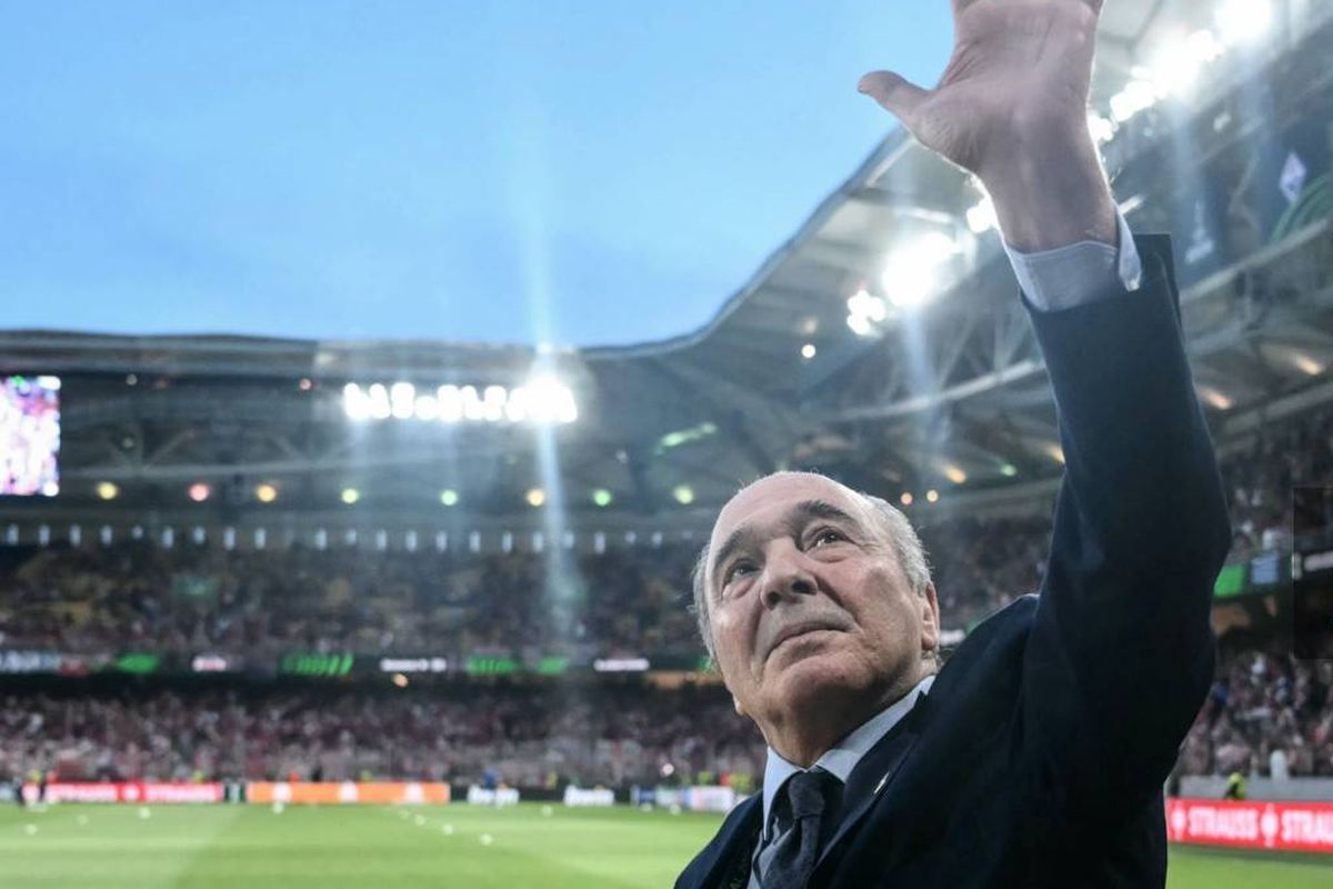 Fiorentina, Presiden Fiorentina Rocco Commisso Meninggal Dunia