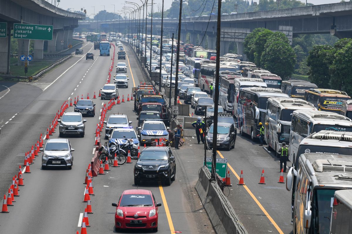 mobil, macet, Jangan Anggap Remeh, Ini Risiko Mobil yang Sering Terjebak Macet