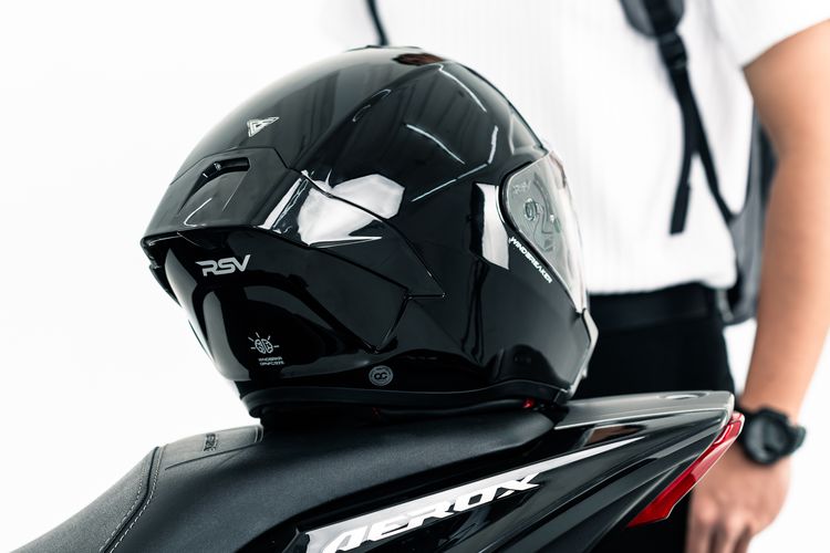 helm open face, Pilihan helm open face, helm RSV Windbreaker, Pilihan Helm SNI yang Cocok untuk Harian
