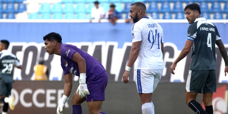 Arema FC, PSIM Yogyakarta, PSIM, Joel Vinicius, Dalberto, Deri Corfe, Super League, Hasil Arema FC Vs PSIM 3-1, Dalberto Jadi Bintang Utama