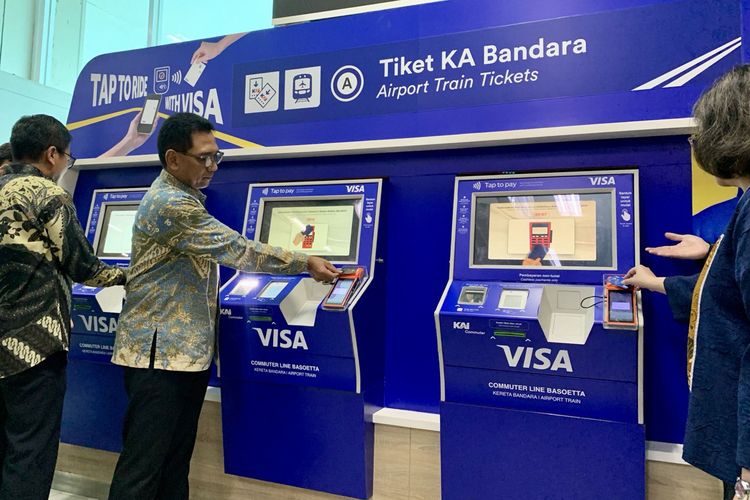 KA Bandara Soekarno-Hatta, Visa Contactless, pembayaran nontunai, beli tiket kereta bandara, Traveler Cukup Tap, Kini Bayar KA Bandara Soekarno-Hatta Enggak Perlu Gesek