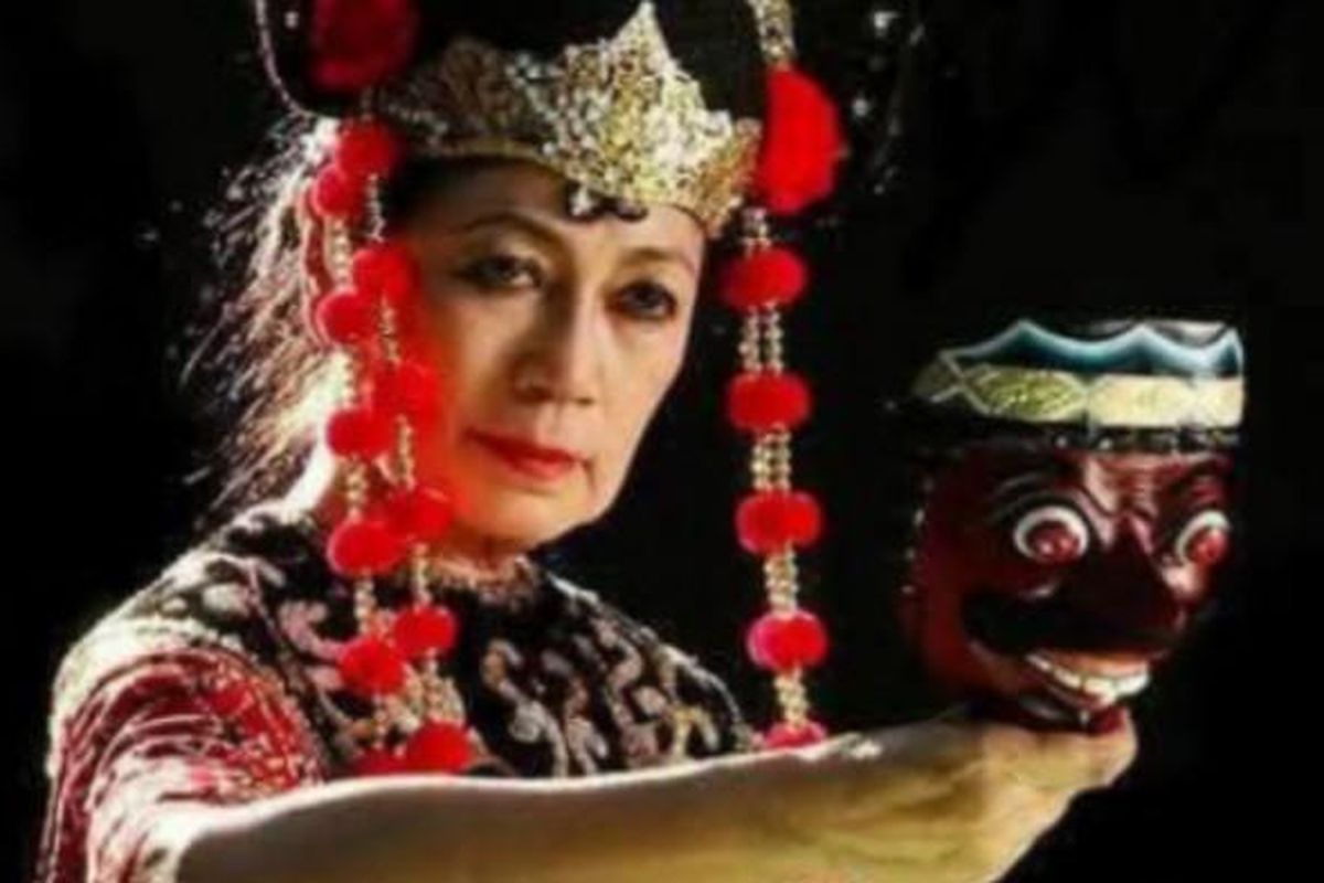 irawati durban, irawati durban pencipta tari, tari sunda, maestro tari sunda, profil irawati durban, irawati durban ardjo, Irawati Durban, Maestro Tari Sunda Berpulang di Usia 82 Tahun, Perjalanan Panjang Seorang Maestro, Membawa Tari Sunda ke Dunia Internasional, Pusbitari ID, Warisan untuk Generasi Muda, Jejak yang Tak Terhapuskan