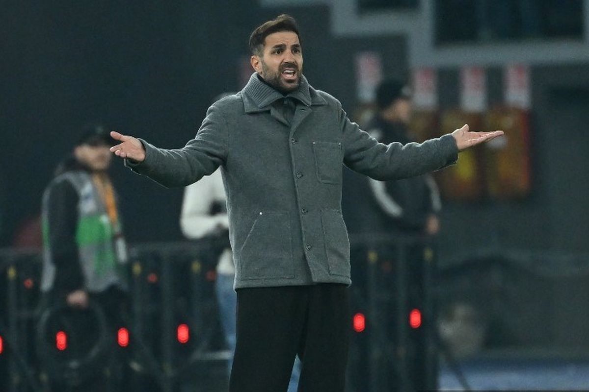 Como 1907, Eden Hazard, Chelsea, Liga Inggris, Premier League, Eden Hazard Berharap Cesc Fabregas Jadi Pelatih Chelsea