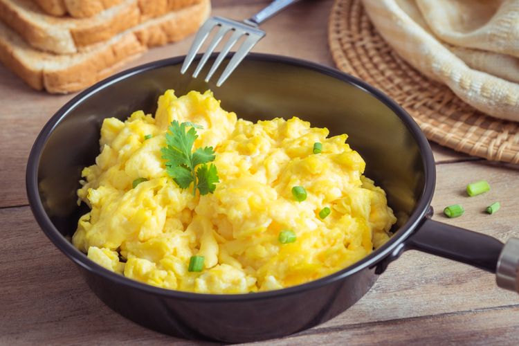telur orak arik, cara bikin telur orak arik, Cara Bikin Telur Orak-arik yang Enak, Rahasia Telur Orak-Arik Terenak, Tambahkan Bahan yang Mudah Didapat Ini