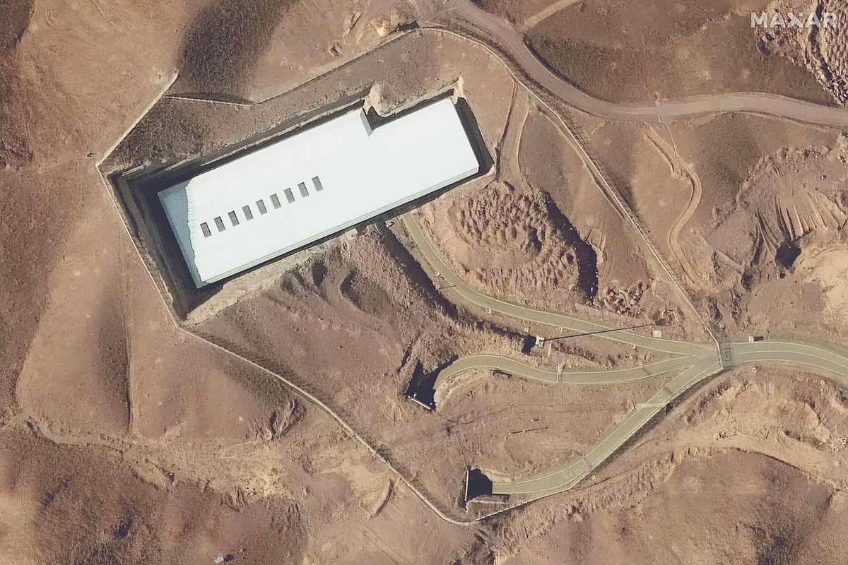 Iran, nuklir Fordo, serangan udara Amerika Serikat, amerika serang iran, nuklir fordo, serangan udara amerika serikat, tiga situs nuklir dibom, Tak Timbulkan Radiasi, Iran Klaim Situs Nuklir Fordo Sudah Dipindahkan Sebelum Serangan AS